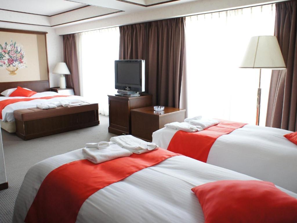 Daiichi Grand Hotel Kobe Sannomiya Exterior foto